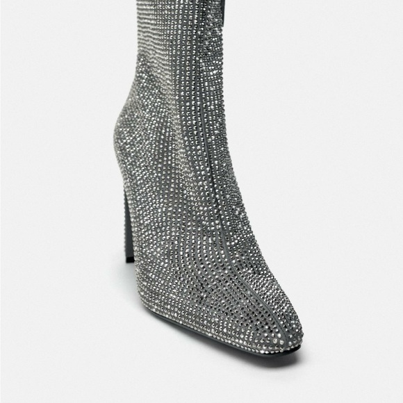 Rhinestone Heeled Ankle Boot 🩶 - Picture 3 of 10